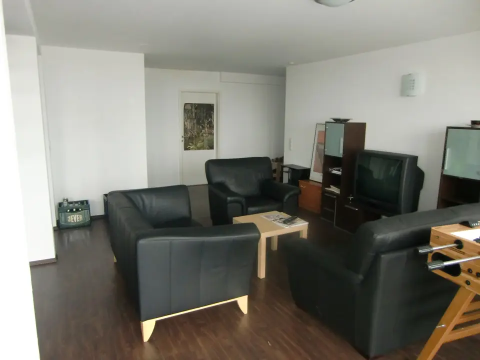 WG-Zimmer mit 22 m² in Frankfurt am Main – Bild 3