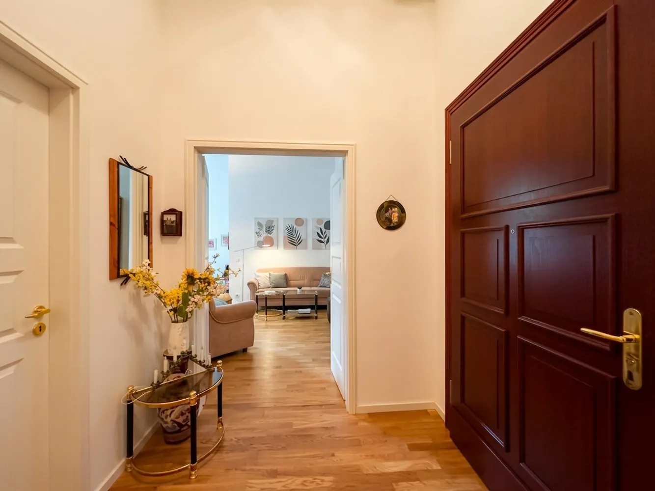 2 Zimmer Wohnung mit 54 m² in Halle (Saale) – Bild 2