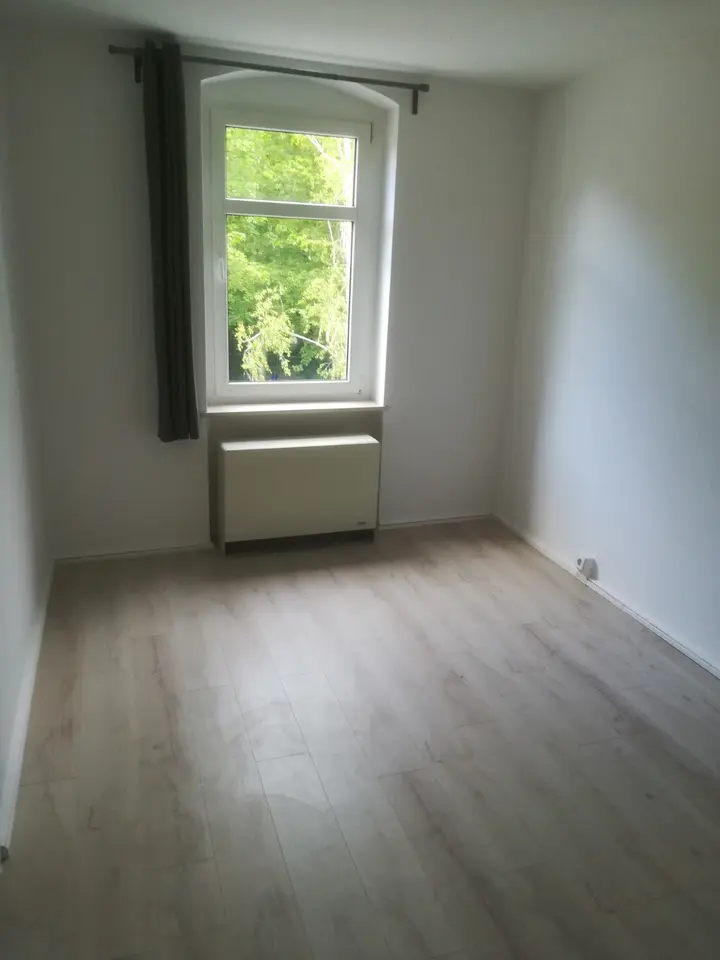 2 Zimmer Wohnung mit 50 m² in Halle (Saale) – Bild 2