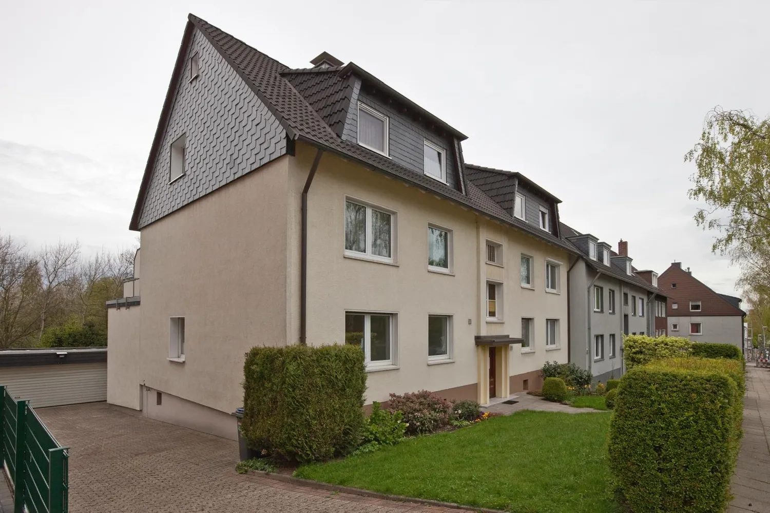 4 Zimmer Wohnung mit 108 m² in Bochum – Bild 2