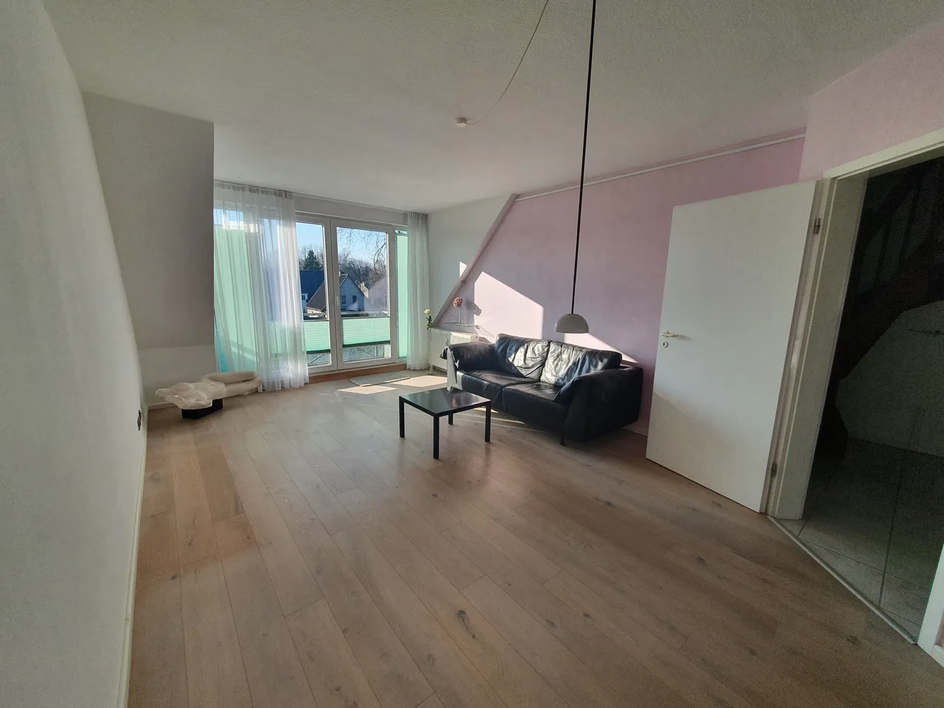 4 Zimmer Wohnung mit 98 m² in Hamburg – Bild 4