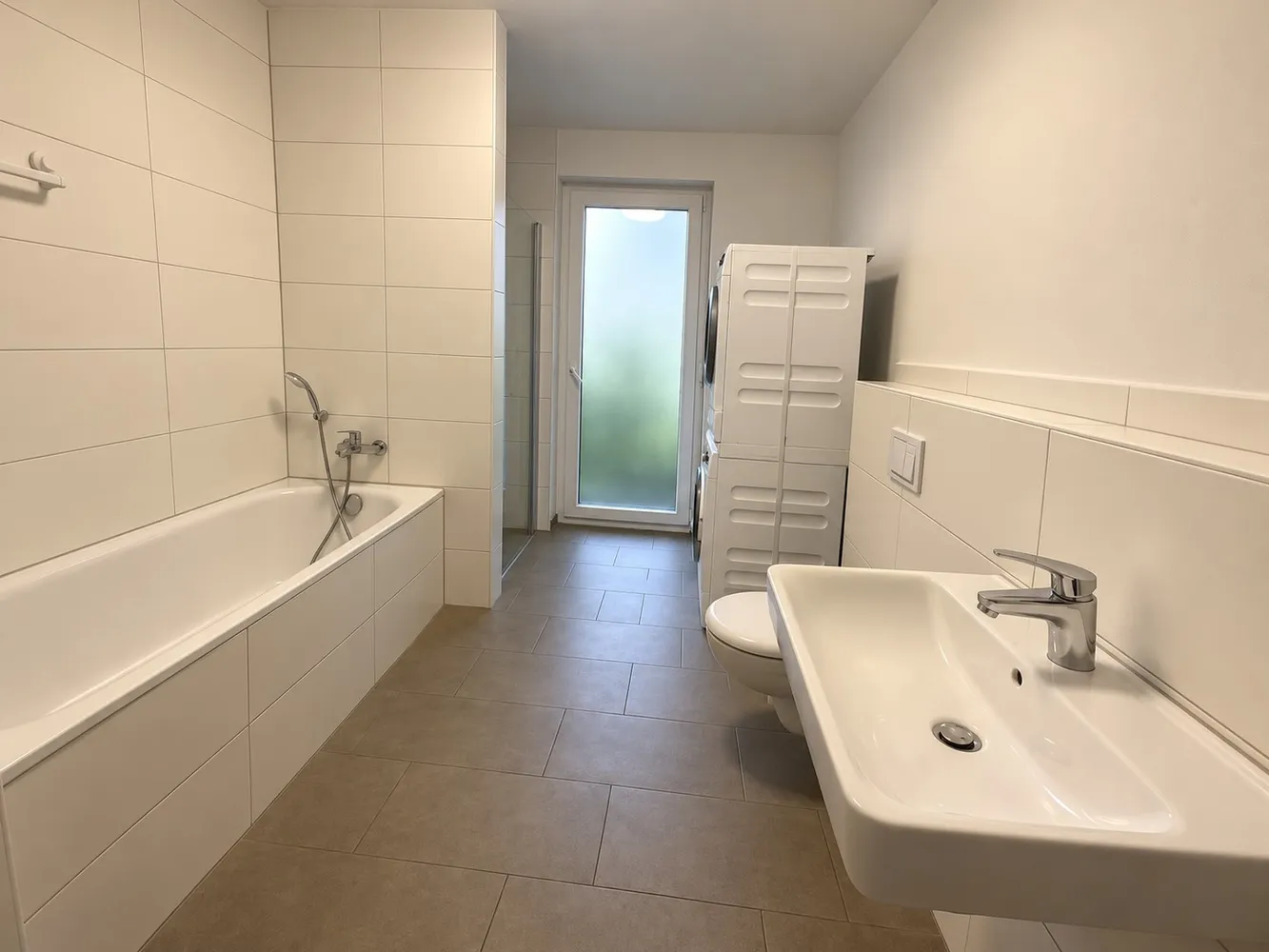 4 room apartment with 113 m² in Düsseldorf – Photo 5