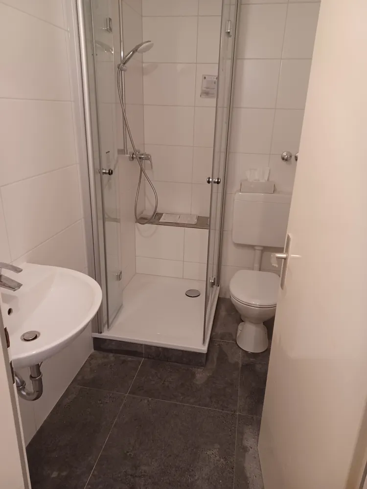 1 room apartment with 30 m² in Berlin – Photo 3