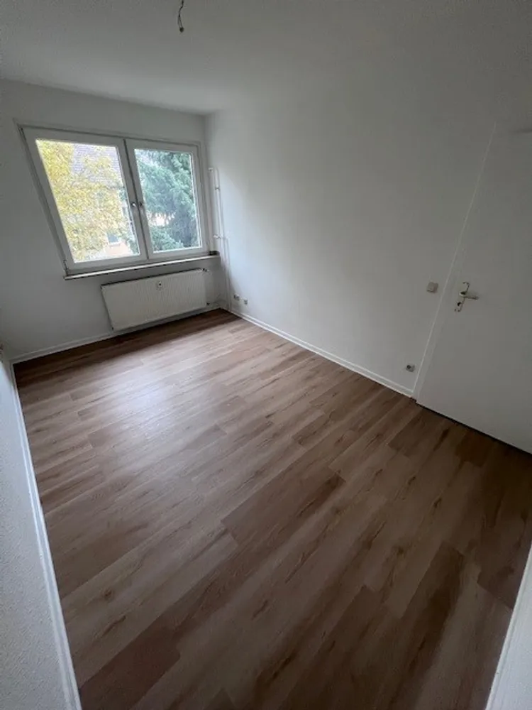 3 Zimmer Wohnung mit 70 m² in Essen – Bild 4