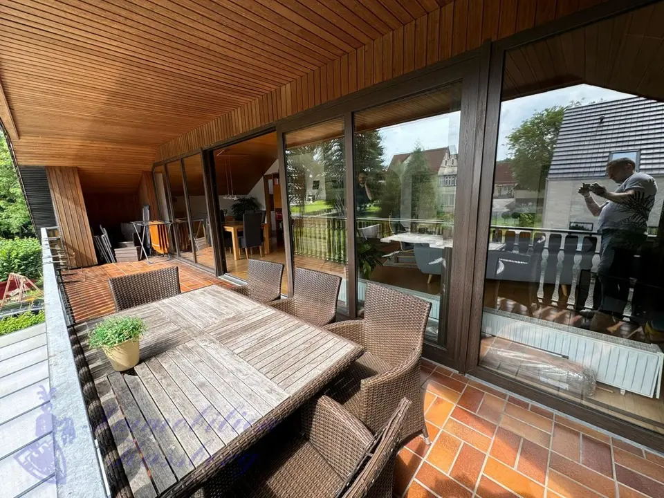 4 Zimmer Wohnung mit 147 m² in Detmold – Bild 3