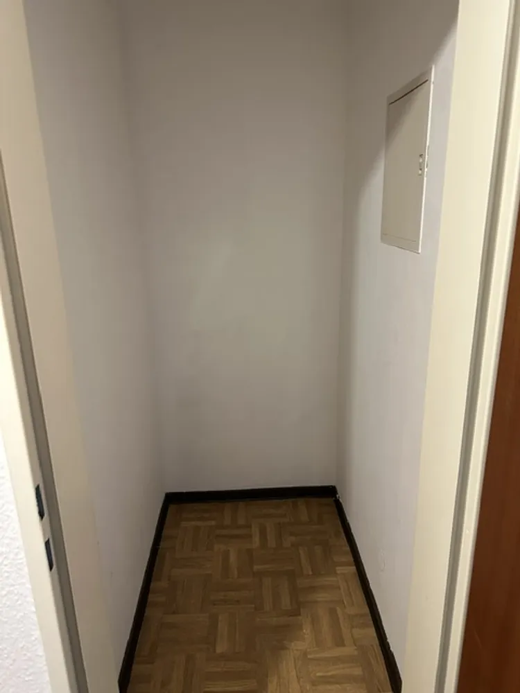 2 Zimmer Wohnung mit 47 m² in Leverkusen – Bild 2