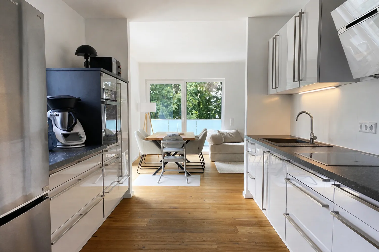 4 Zimmer Wohnung mit 105 m² in Hannover – Bild 3