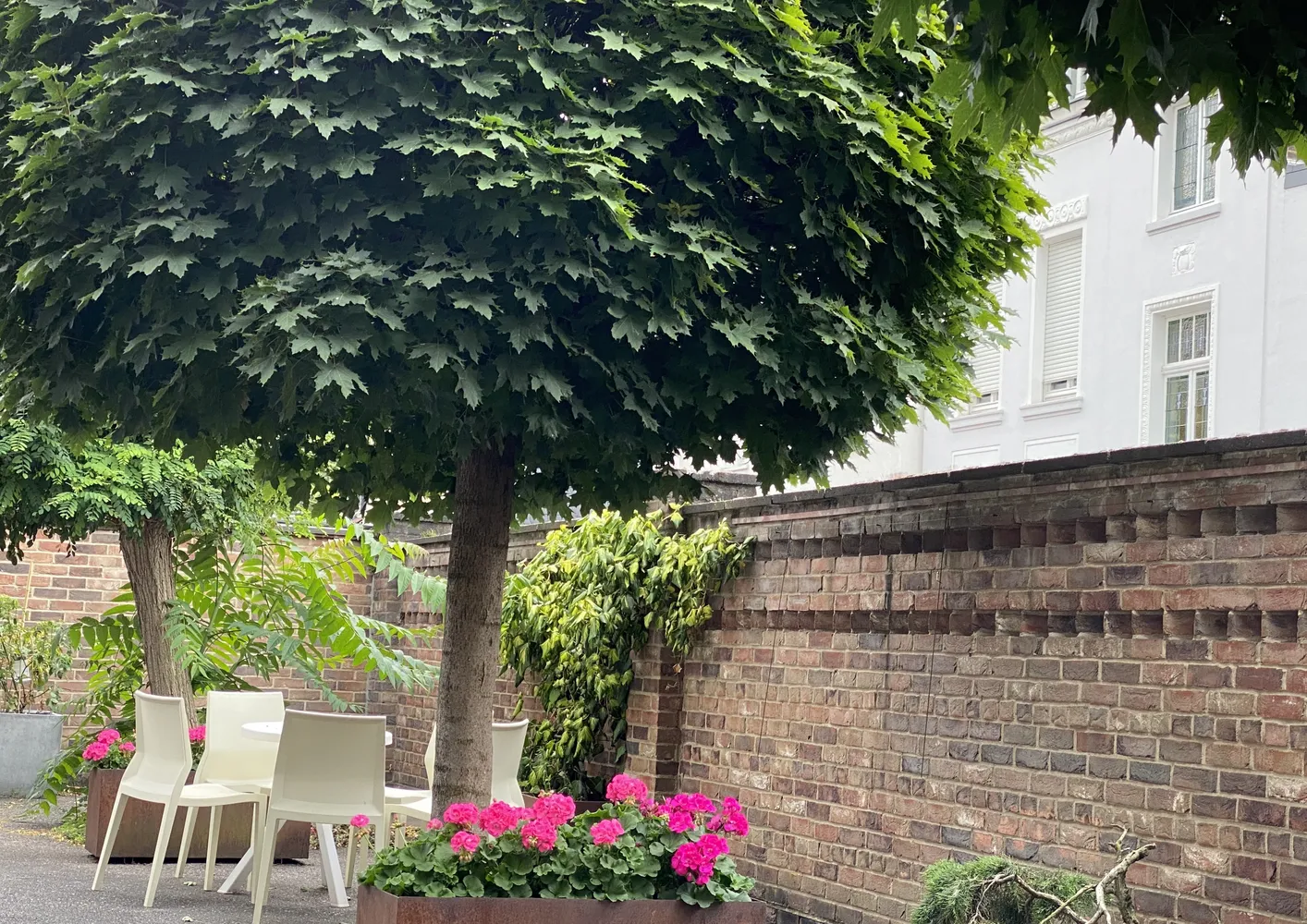 2 Zimmer Wohnung mit 65 m² in Köln – Bild 2