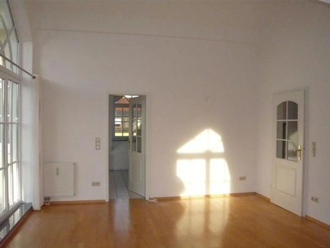 2 room apartment with 69 m² in Munich – Photo 6
