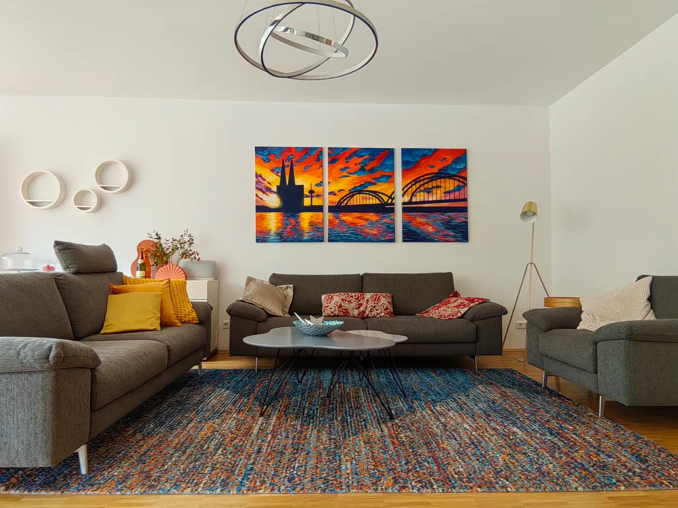 4 Zimmer Wohnung mit 120 m² in Köln – Bild 2