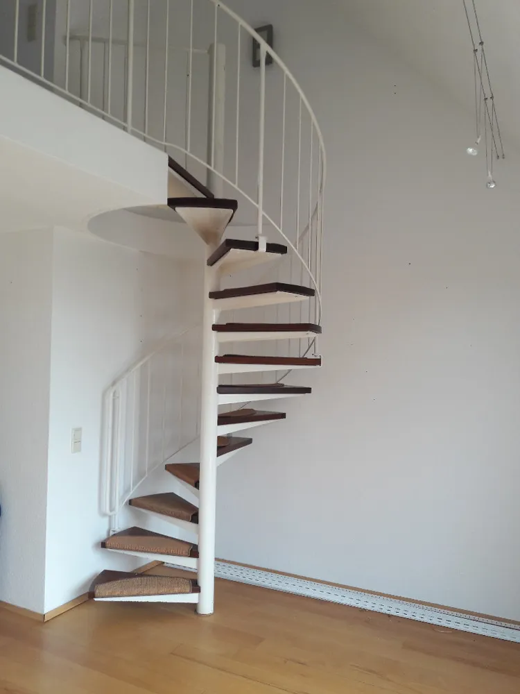 3 Zimmer Wohnung mit 76 m² in Düsseldorf – Bild 2