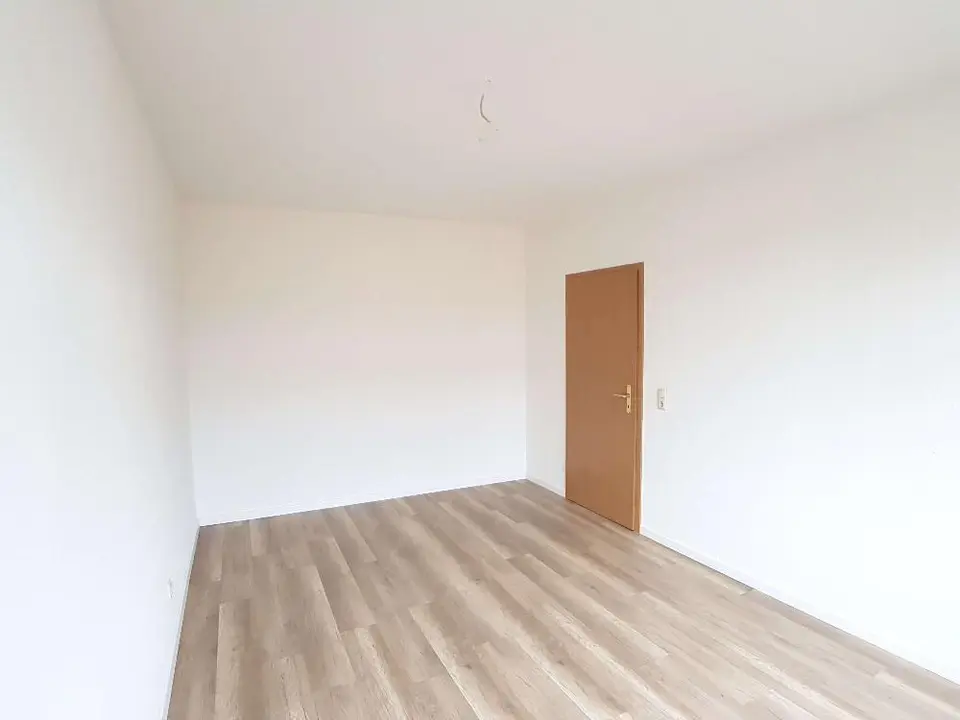 2 Zimmer Wohnung mit 60 m² in Zwickau – Bild 3