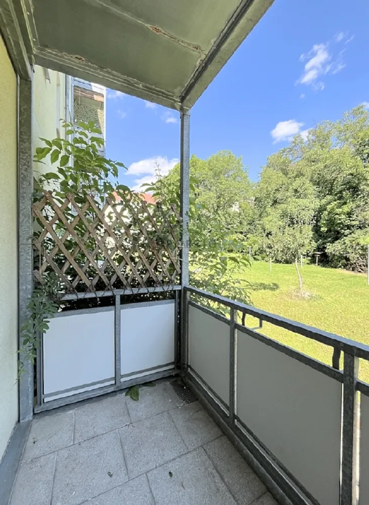 3 room apartment with 60 m² in Chemnitz – Photo 12