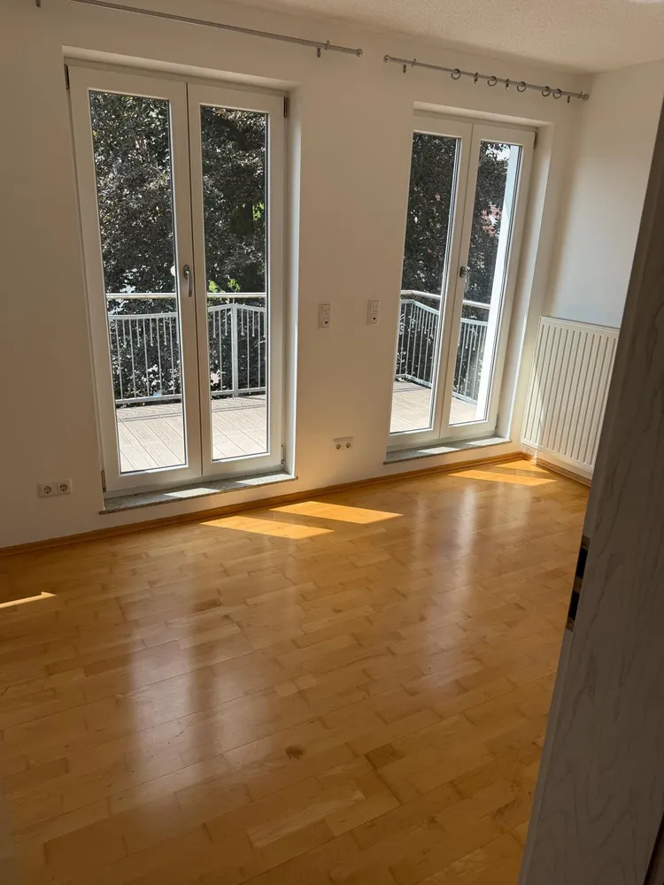 4 Zimmer Wohnung mit 122 m² in Regensburg – Bild 12