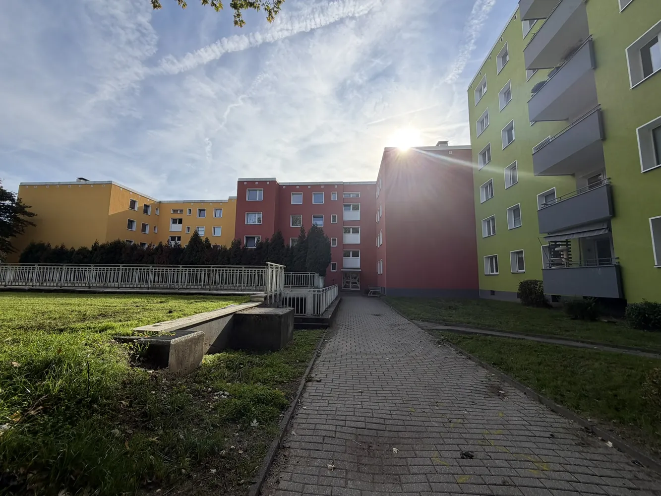 3 Zimmer Wohnung mit 82 m² in Duisburg – Bild 2