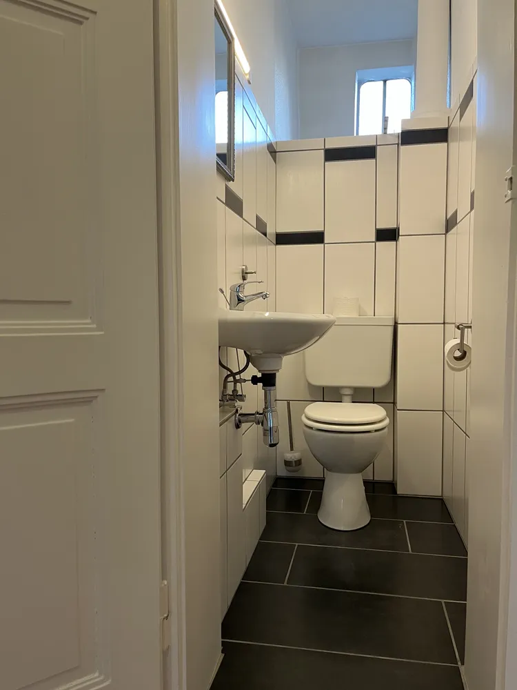 4 room apartment with 90 m² in Frankfurt am Main – Photo 3