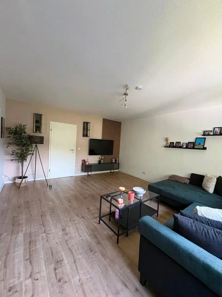 3 Zimmer Wohnung mit 79 m² in Duisburg – Bild 1