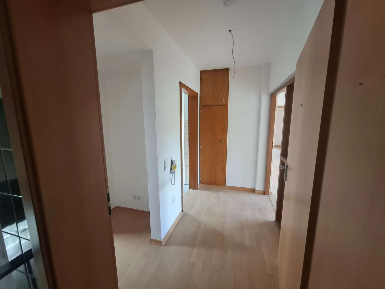 4 Zimmer Wohnung mit 83 m² in Bergisch Gladbach – Bild 2