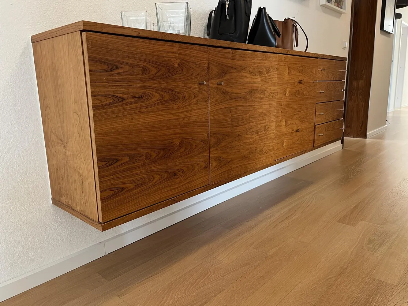 6 Zimmer Wohnung mit 216 m² in Siegen – Bild 2