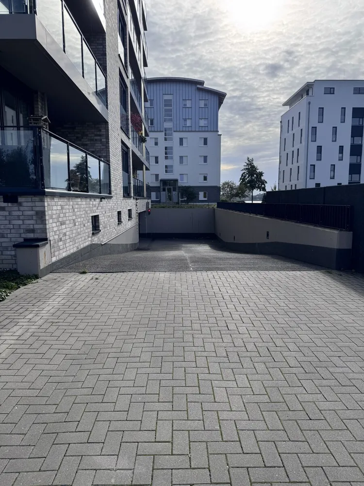 2 Zimmer Wohnung mit 75 m² in Schwerin – Bild 5