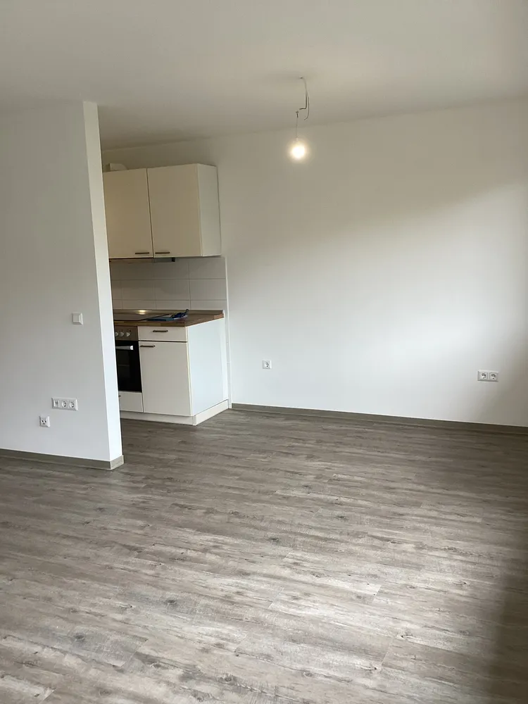 4 Zimmer Wohnung mit 106 m² in Lübeck – Bild 3