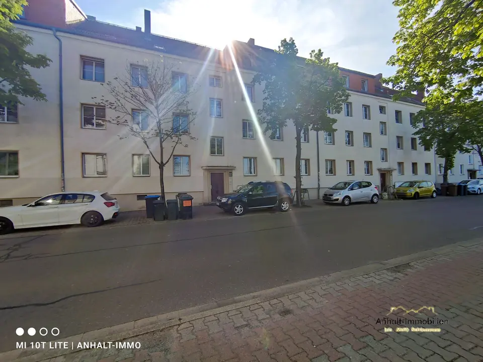 2 Zimmer Wohnung mit 45 m² in Bitterfeld-Wolfen – Bild 2