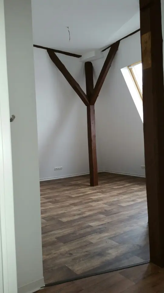 5 Zimmer Wohnung mit 85 m² in Wismar – Bild 1