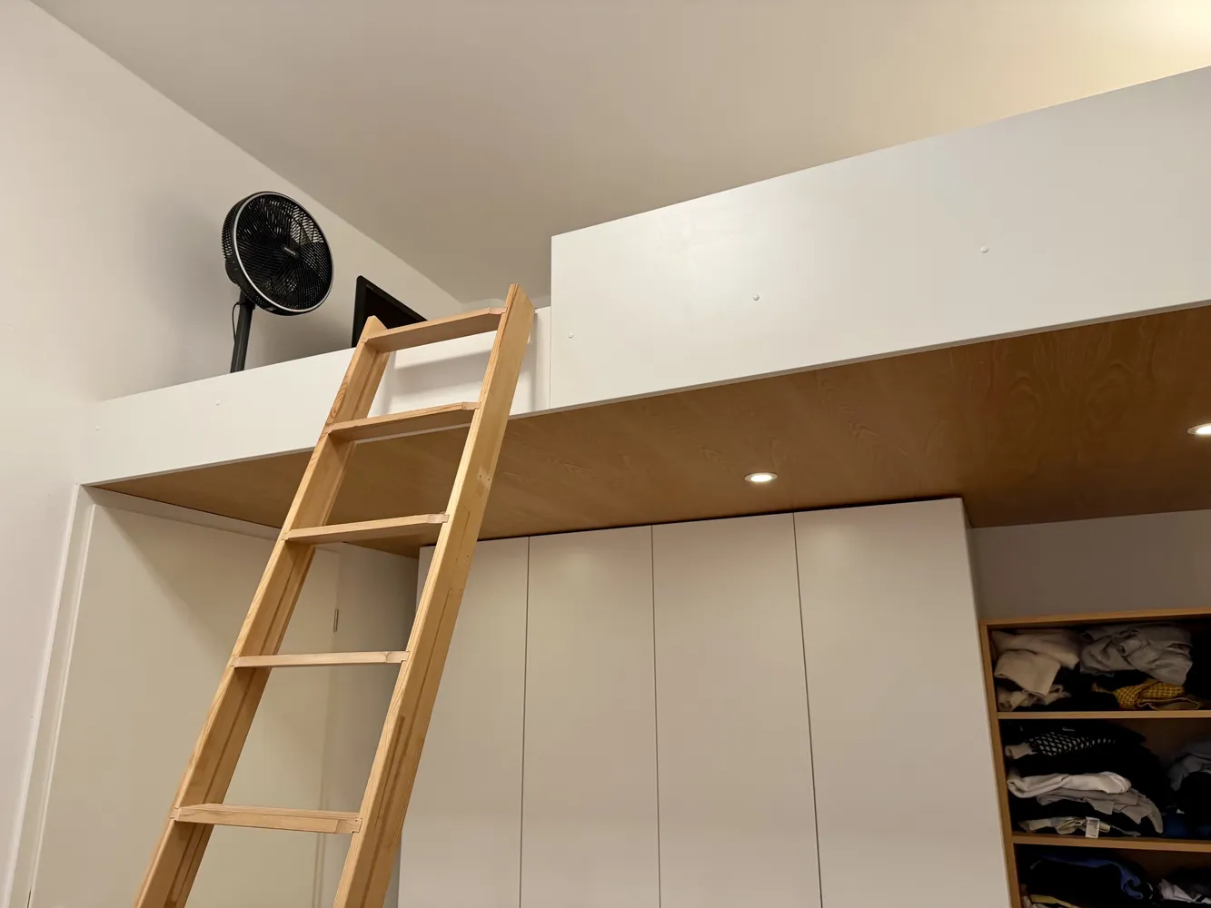 1 Zimmer Wohnung mit 42 m² in Köln – Bild 6