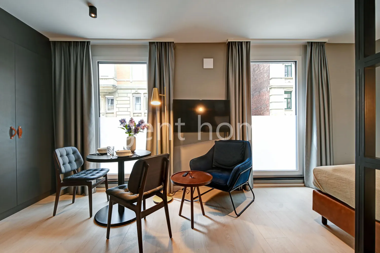 1 room apartment with 30 m² in Stuttgart – Photo 1