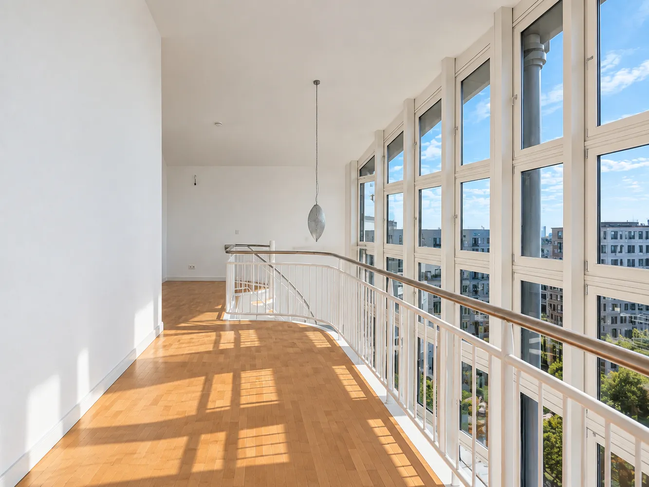 2 Zimmer Wohnung mit 71 m² in Berlin – Bild 10