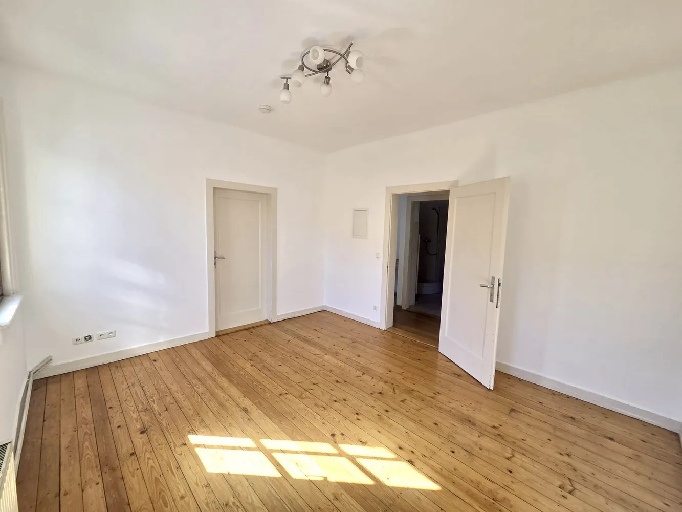 2 room apartment with 42 m² in Frankfurt am Main – Photo 4