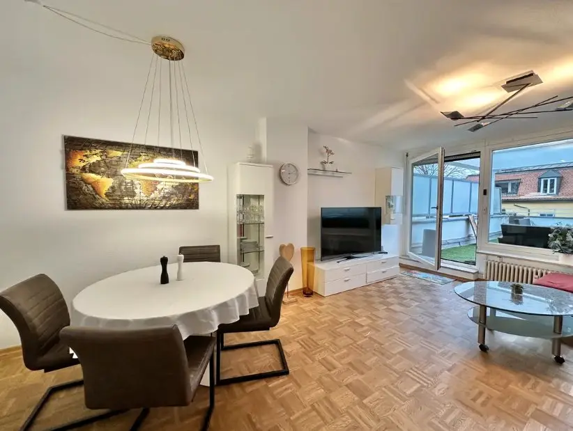 1 Zimmer Wohnung mit 55 m² in München – Bild 1
