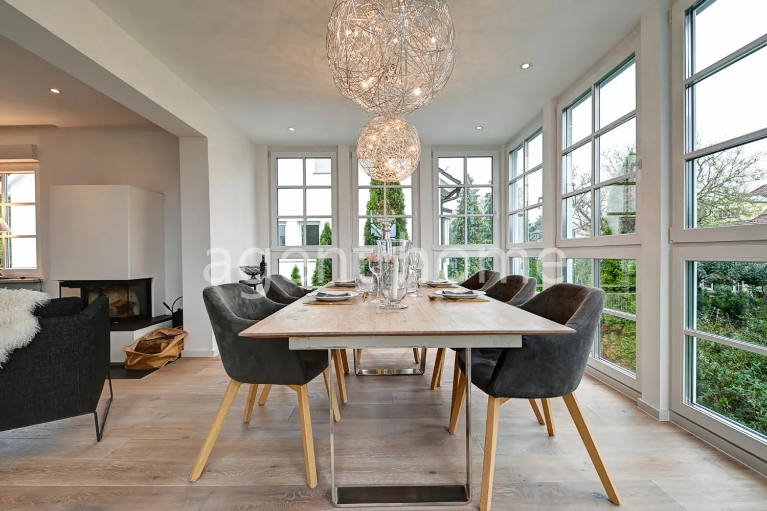 6 Zimmer Wohnung mit 150 m² in Stuttgart – Bild 7