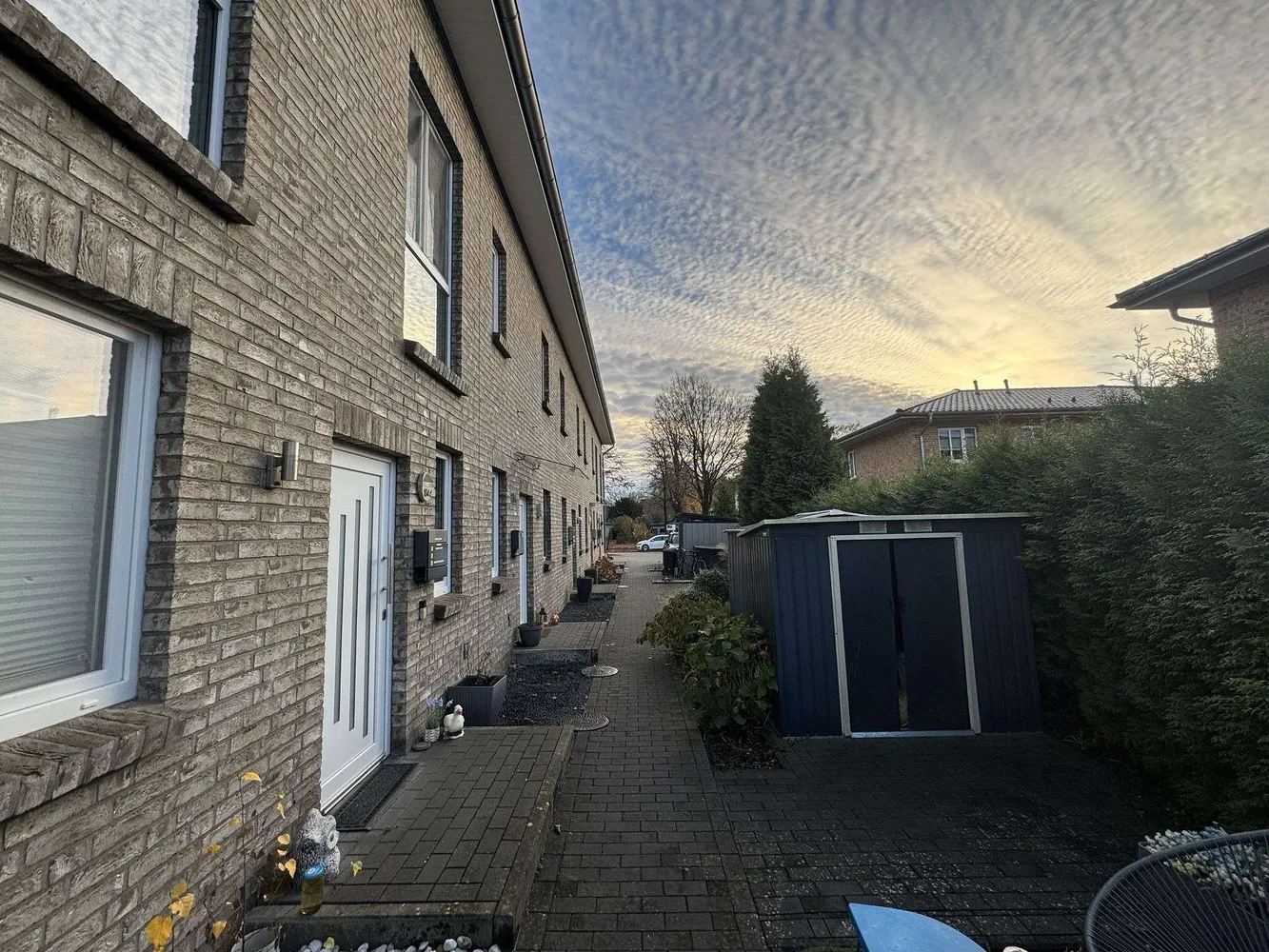4 Zimmer Haus mit 137 m² in Norderstedt – Bild 2