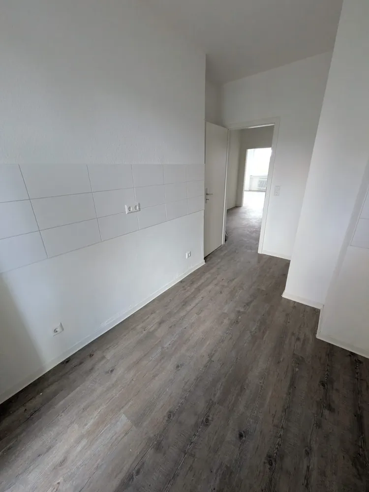 3 Zimmer Wohnung mit 77 m² in Düsseldorf – Bild 11
