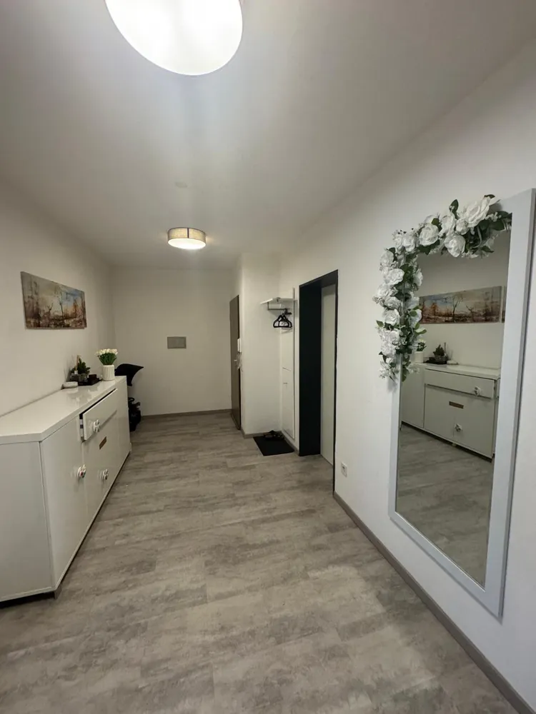 2 Zimmer Wohnung mit 71 m² in Mönchengladbach – Bild 3