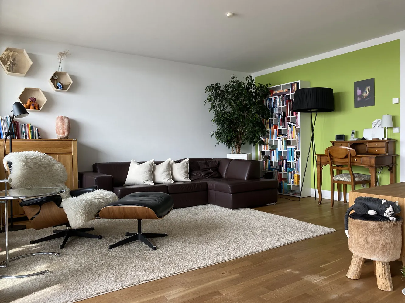 3 Zimmer Wohnung mit 100 m² in Frankfurt am Main – Bild 2