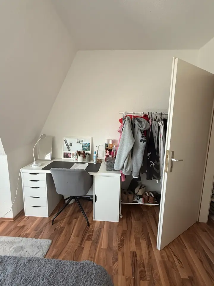 2 Zimmer Wohnung mit 60 m² in Kiel – Bild 2