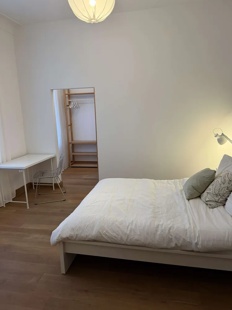 1 Zimmer Wohnung mit 25 m² in Krefeld – Bild 2