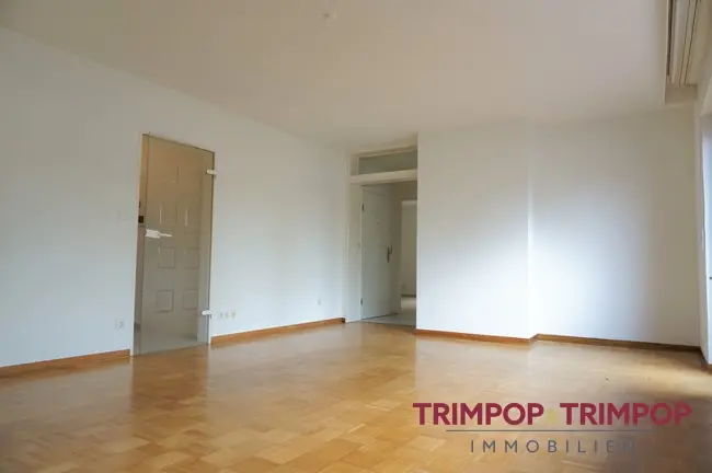 4 Zimmer Wohnung mit 120 m² in Krefeld – Bild 3