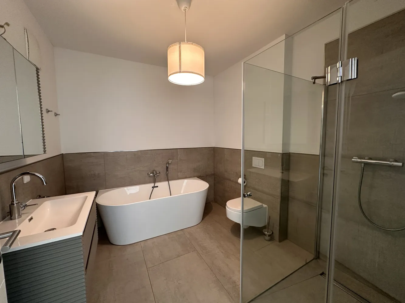 3 Zimmer Wohnung mit 94 m² in Düsseldorf – Bild 11