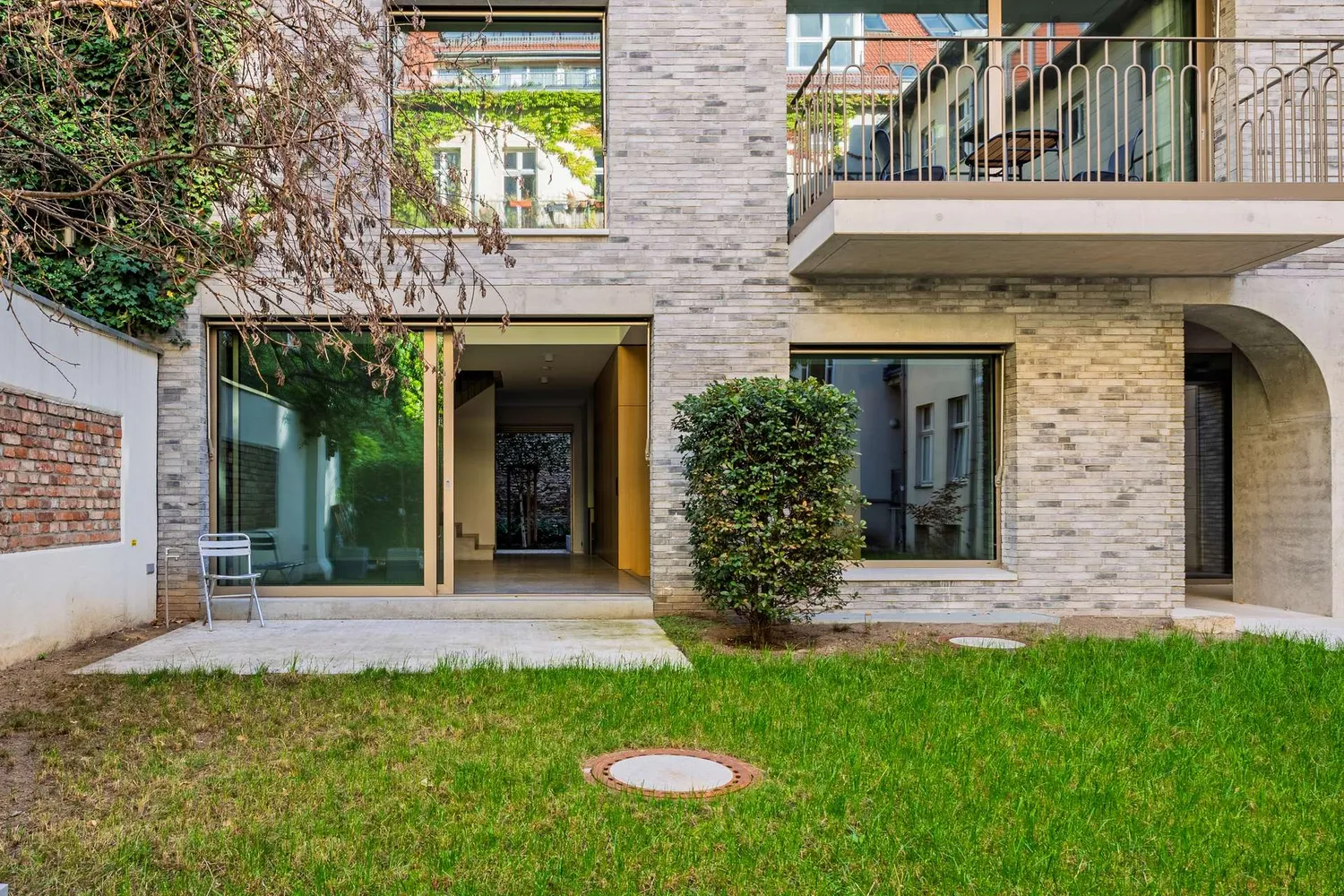 4 Zimmer Wohnung mit 150 m² in Berlin – Bild 5