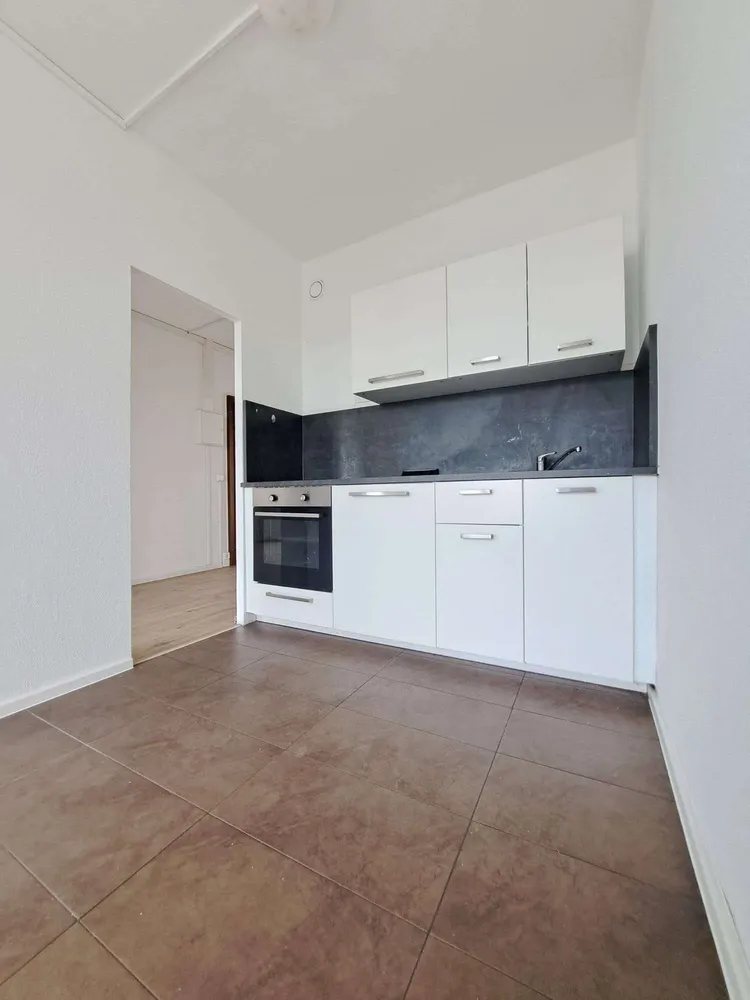 3 Zimmer Wohnung mit 57 m² in Halle (Saale) – Bild 1