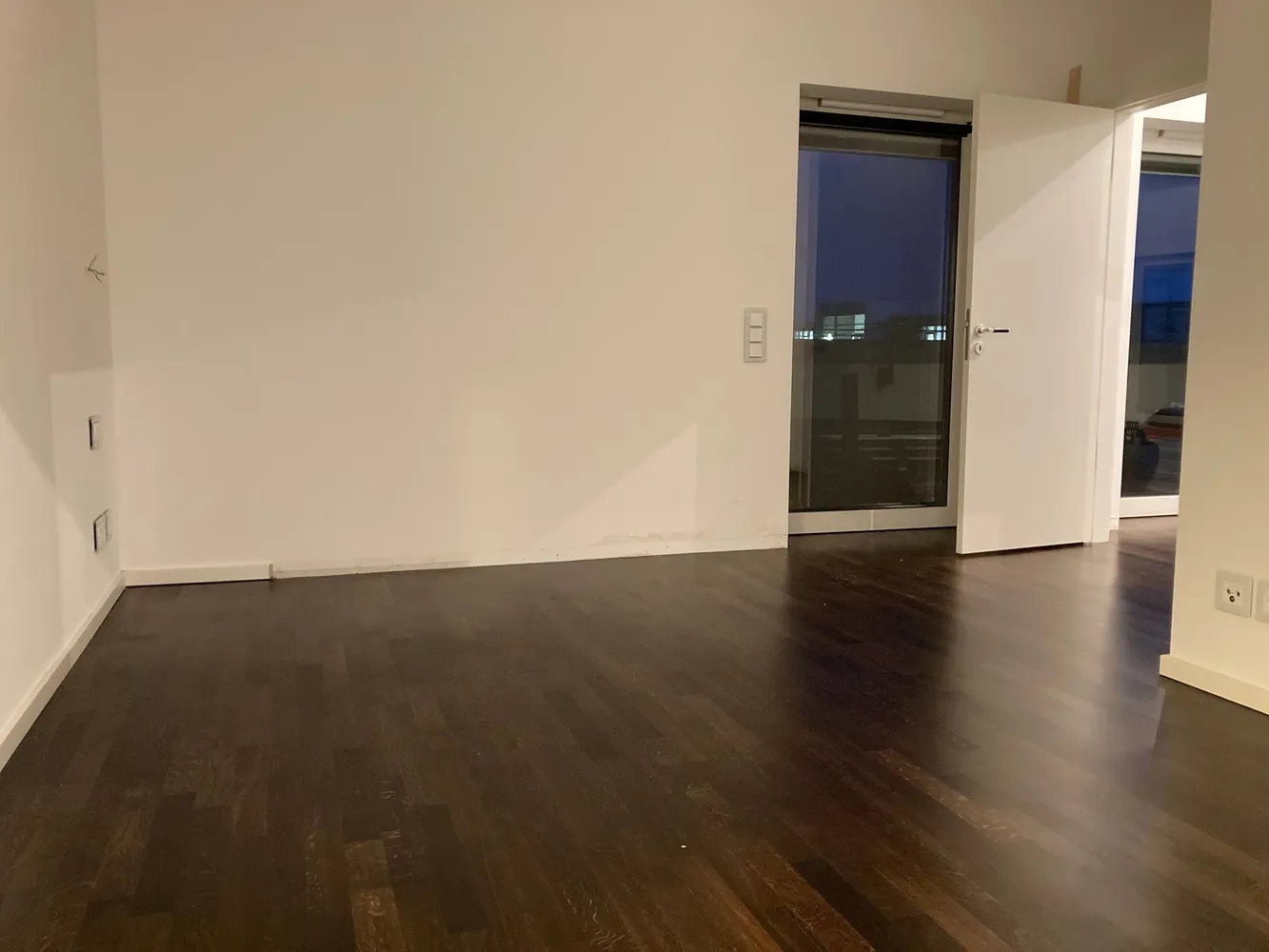 2 Zimmer Wohnung mit 109 m² in Hannover – Bild 2
