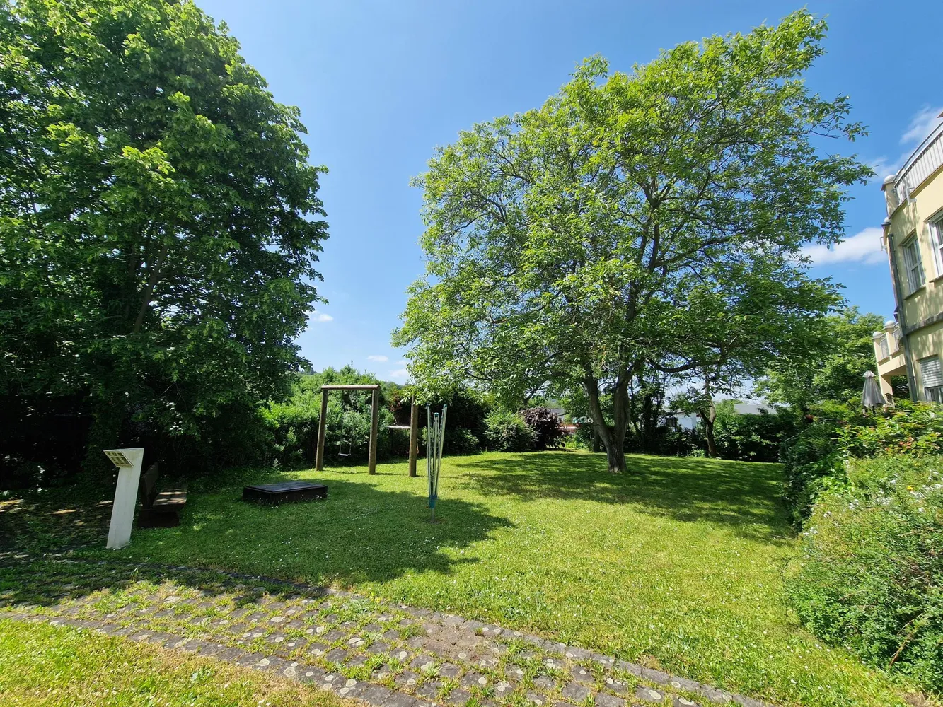 3 Zimmer Wohnung mit 85 m² in Dresden – Bild 3