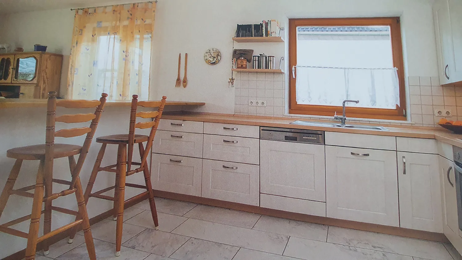 6 Zimmer Wohnung mit 150 m² in Aachen – Bild 12