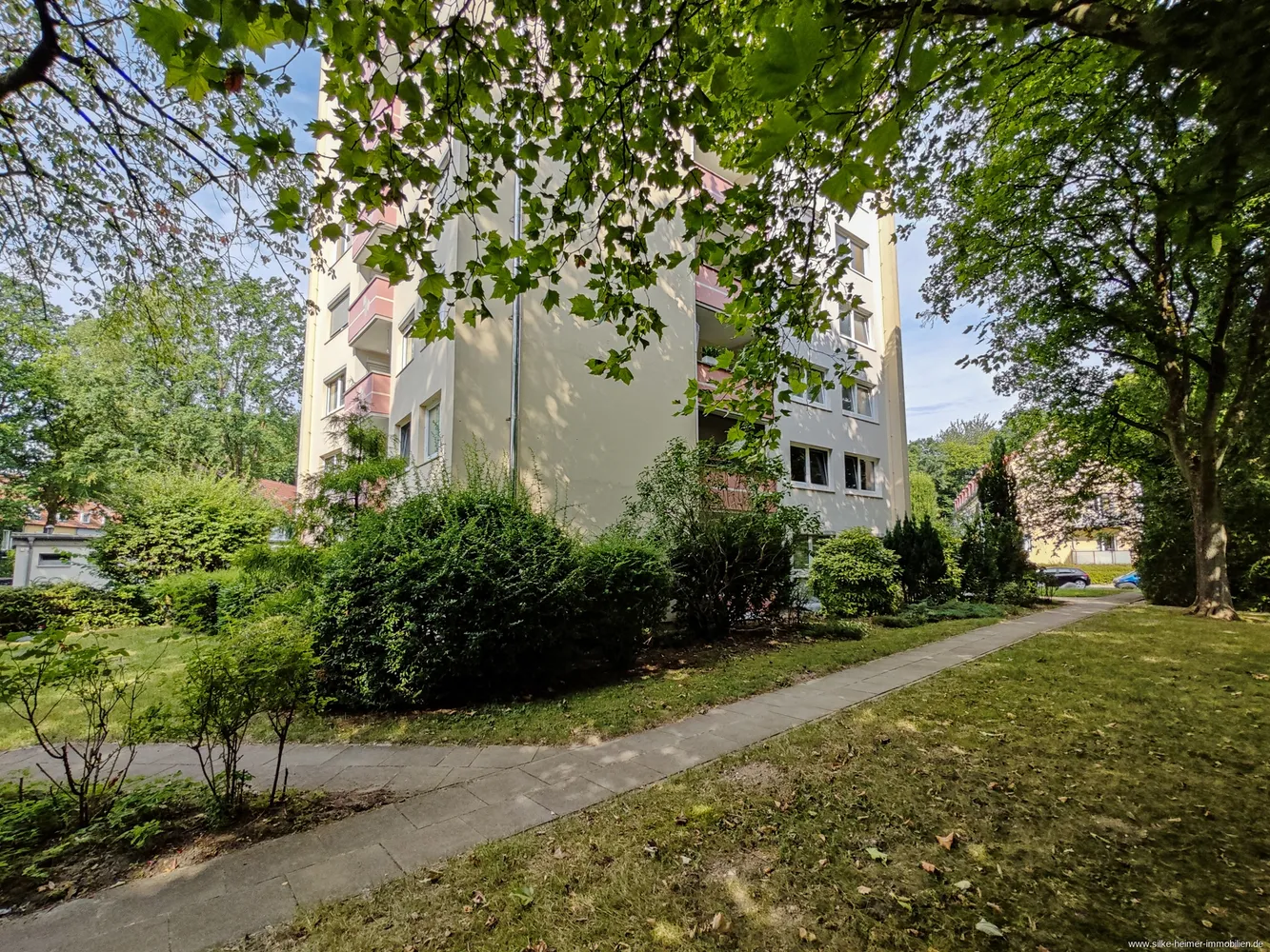 2 Zimmer Wohnung mit 47 m² in Bremen – Bild 3