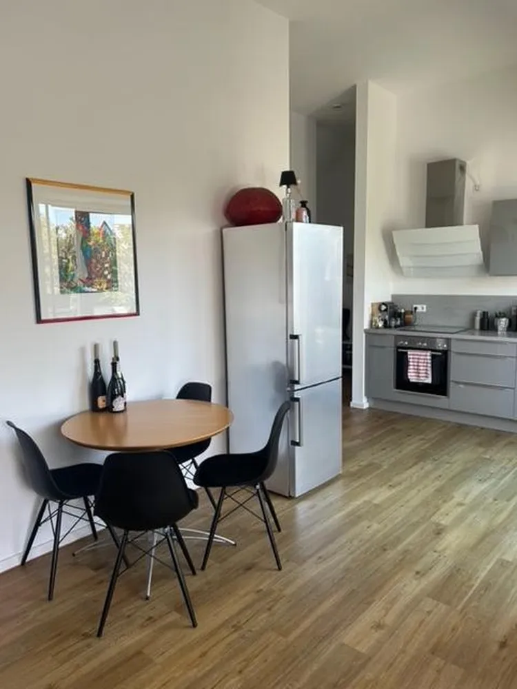 2 Zimmer Wohnung mit 55 m² in Hannover – Bild 4
