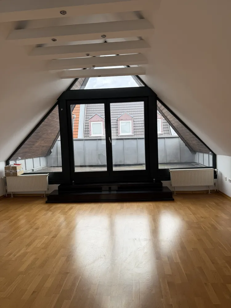 3 room apartment with 83 m² in Cologne – Photo 1