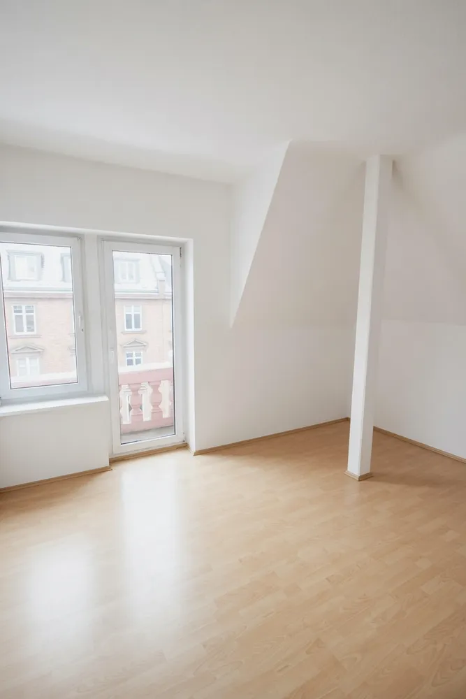 4 Zimmer Wohnung mit 100 m² in Frankfurt am Main – Bild 9